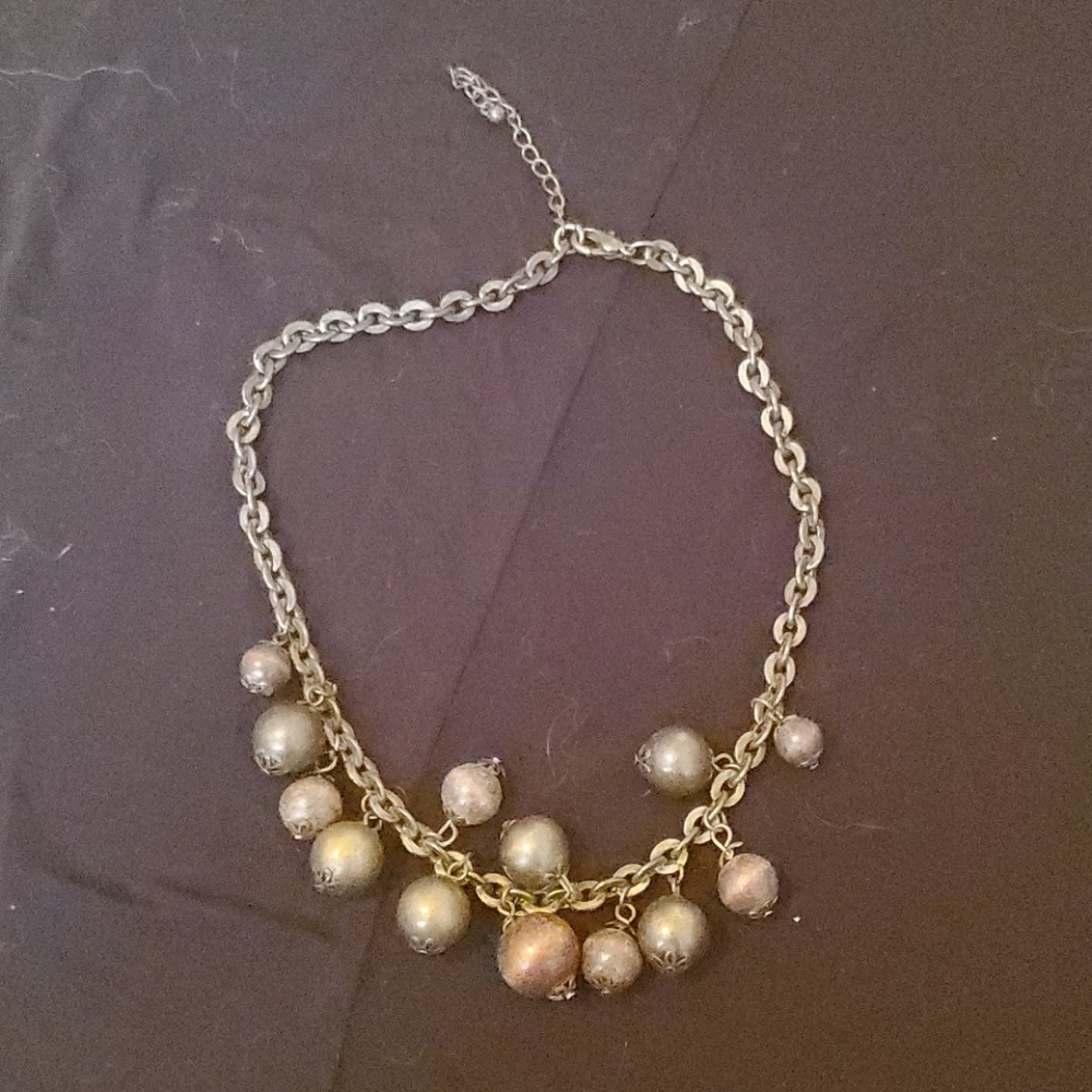 Vintage looking Necklace with dangling ball